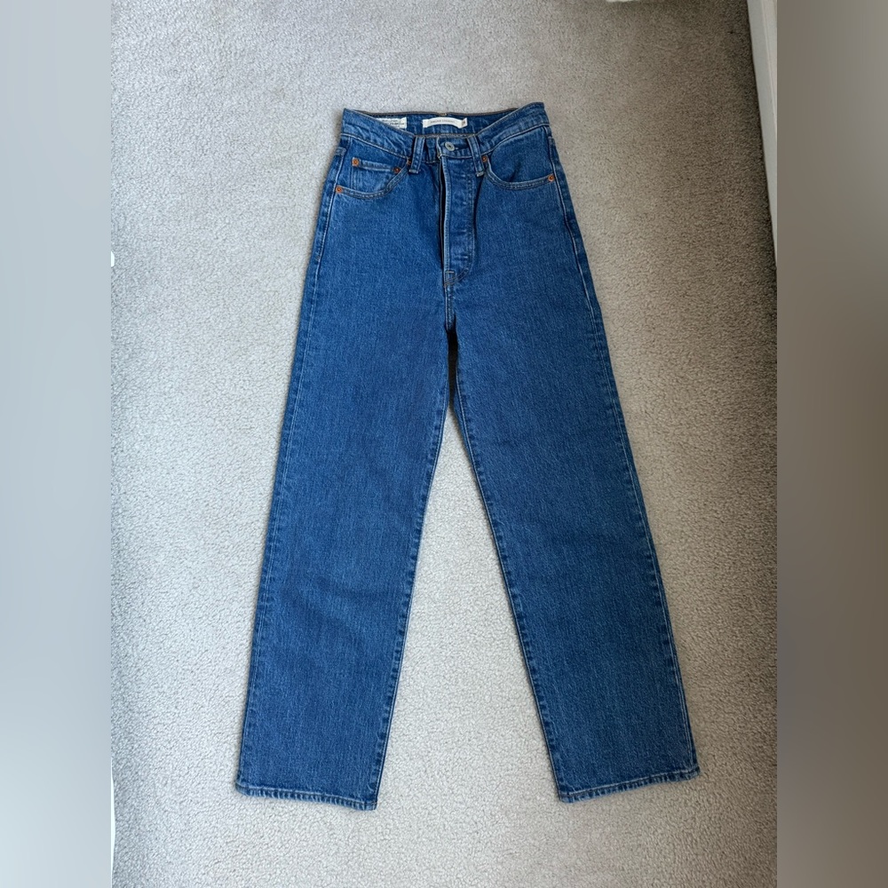 Levi’s Ribcage Straight Jeans